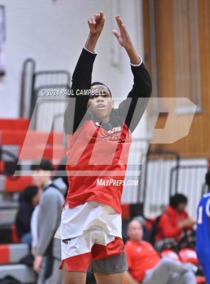 Thumbnail 2 in Camelback vs Central (Phoenix Union Coyote Classic) photogallery.
