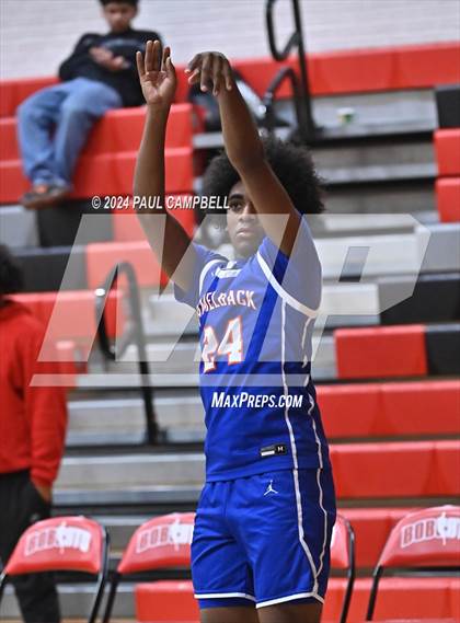 Thumbnail 2 in Camelback vs Central (Phoenix Union Coyote Classic) photogallery.