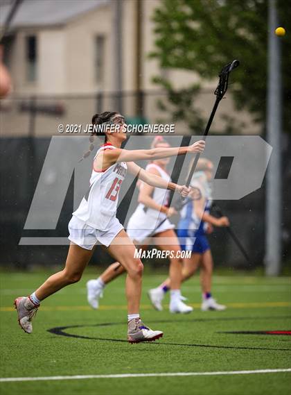 Thumbnail 1 in Evansville Memorial @ DuPont Manual photogallery.