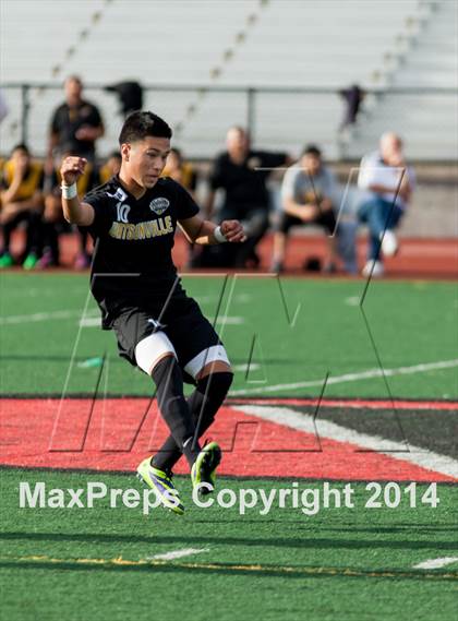 Thumbnail 3 in Watsonville vs. Bellarmine (CIF CCS D1 Final) photogallery.