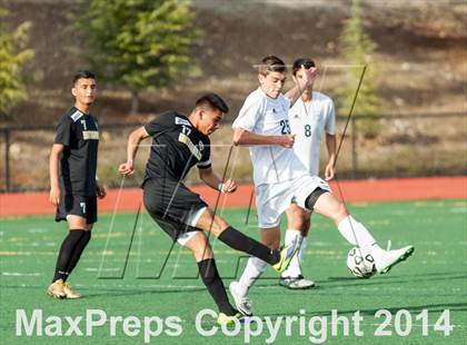 Thumbnail 3 in Watsonville vs. Bellarmine (CIF CCS D1 Final) photogallery.