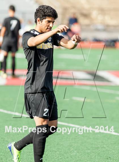 Thumbnail 3 in Watsonville vs. Bellarmine (CIF CCS D1 Final) photogallery.