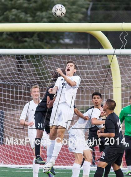 Thumbnail 2 in Watsonville vs. Bellarmine (CIF CCS D1 Final) photogallery.
