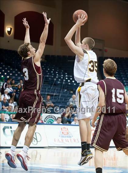 Thumbnail 1 in Bishop's vs Parker (CIF SDS D4 Final) photogallery.