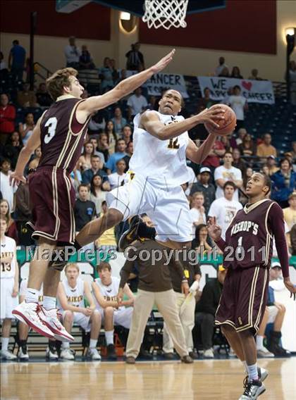 Thumbnail 2 in Bishop's vs Parker (CIF SDS D4 Final) photogallery.