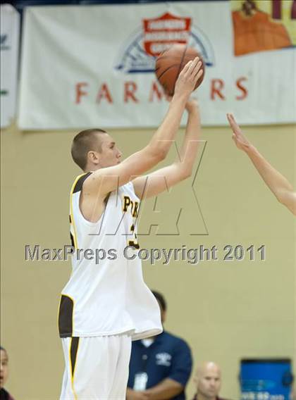 Thumbnail 2 in Bishop's vs Parker (CIF SDS D4 Final) photogallery.