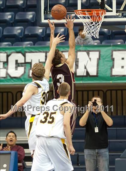 Thumbnail 3 in Bishop's vs Parker (CIF SDS D4 Final) photogallery.