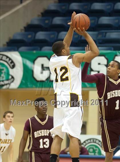 Thumbnail 2 in Bishop's vs Parker (CIF SDS D4 Final) photogallery.