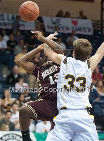 Thumbnail 1 in Bishop's vs Parker (CIF SDS D4 Final) photogallery.