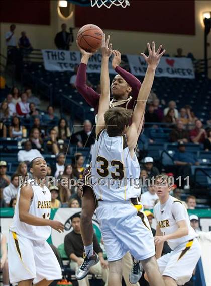 Thumbnail 2 in Bishop's vs Parker (CIF SDS D4 Final) photogallery.