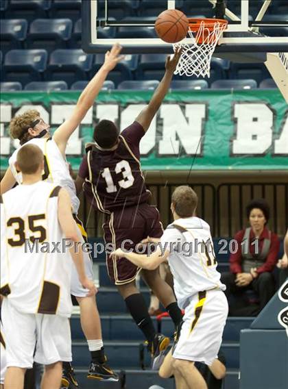 Thumbnail 3 in Bishop's vs Parker (CIF SDS D4 Final) photogallery.
