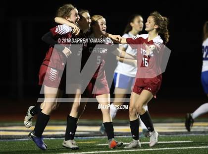 Thumbnail 2 in Sacred Heart Prep vs. Woodside Priory (CIF CCS D4 Final) photogallery.