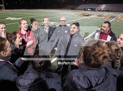 Thumbnail 2 in Sacred Heart Prep vs. Woodside Priory (CIF CCS D4 Final) photogallery.