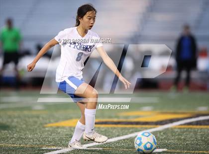 Thumbnail 3 in Sacred Heart Prep vs. Woodside Priory (CIF CCS D4 Final) photogallery.