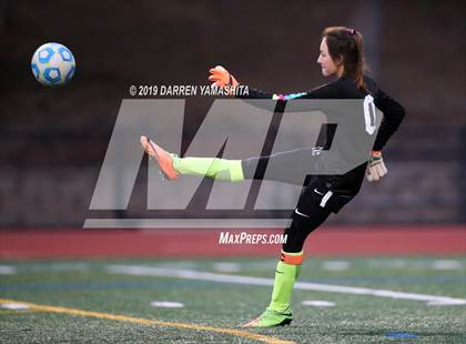 Thumbnail 2 in Sacred Heart Prep vs. Woodside Priory (CIF CCS D4 Final) photogallery.