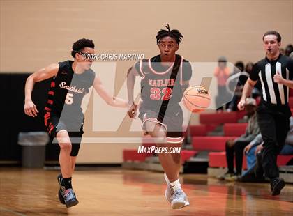 Thumbnail 2 in Mauldin vs Southside (Poinsettia Classic) photogallery.