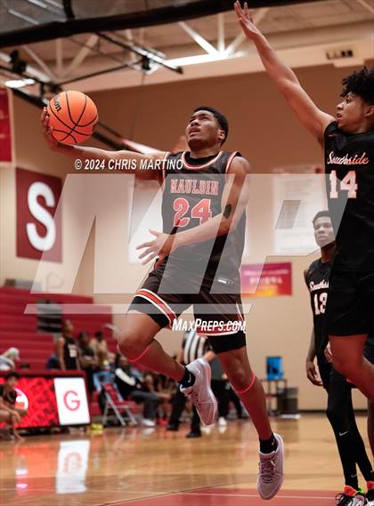 Thumbnail 3 in Mauldin vs Southside (Poinsettia Classic) photogallery.
