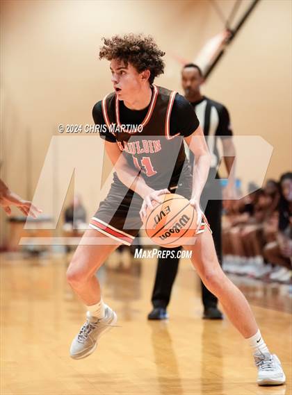 Thumbnail 1 in Mauldin vs Southside (Poinsettia Classic) photogallery.