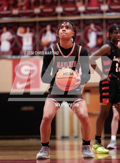 Thumbnail 1 in Mauldin vs Southside (Poinsettia Classic) photogallery.