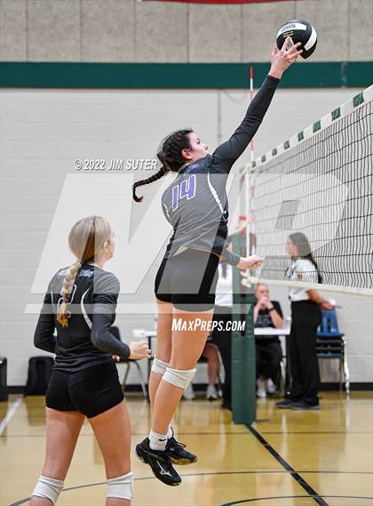 Thumbnail 1 in Brenham vs College Station photogallery.