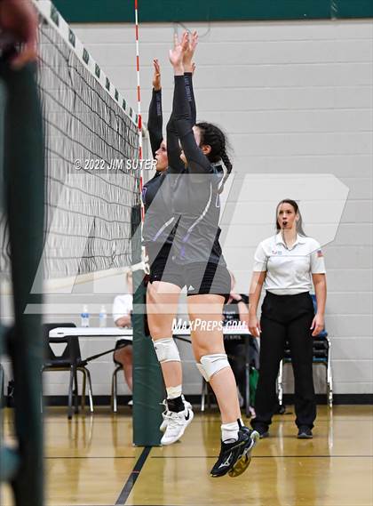 Thumbnail 2 in Brenham vs College Station photogallery.