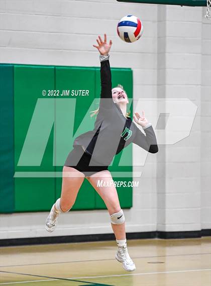 Thumbnail 3 in Brenham vs College Station photogallery.