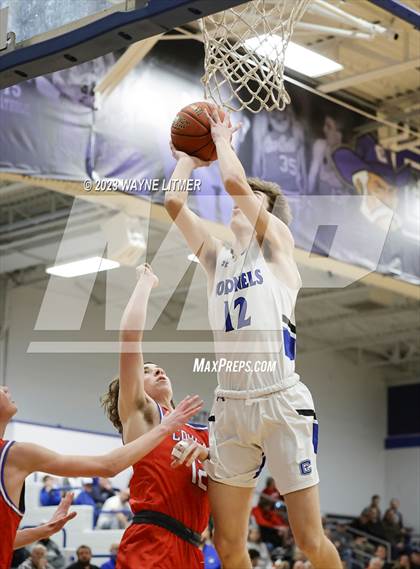 Thumbnail 1 in Conner @ Covington Catholic photogallery.