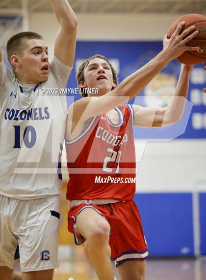 Thumbnail 3 in Conner @ Covington Catholic photogallery.