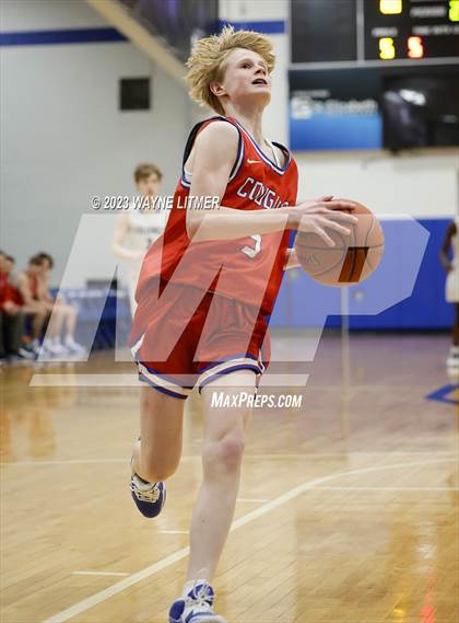 Thumbnail 2 in Conner @ Covington Catholic photogallery.