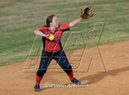 Thumbnail 2 in Stevens vs Marshall photogallery.