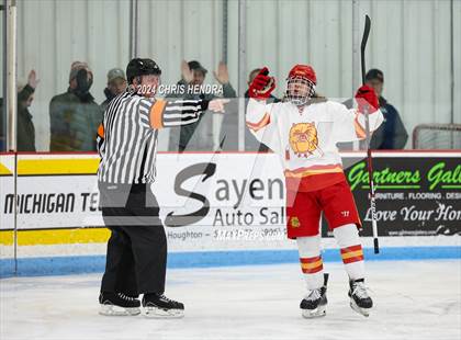 Thumbnail 3 in Calumet @ Hancock photogallery.