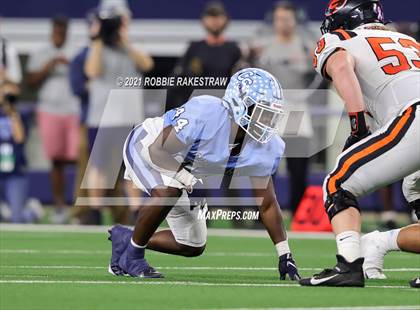 Thumbnail 1 in China Spring vs. Gilmer (UIL Football 4A D2 Finals) photogallery.