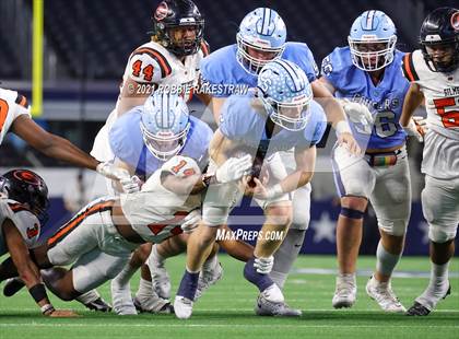 Thumbnail 3 in China Spring vs. Gilmer (UIL Football 4A D2 Finals) photogallery.
