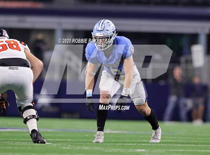 Thumbnail 2 in China Spring vs. Gilmer (UIL Football 4A D2 Finals) photogallery.
