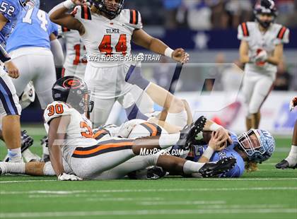 Thumbnail 1 in China Spring vs. Gilmer (UIL Football 4A D2 Finals) photogallery.