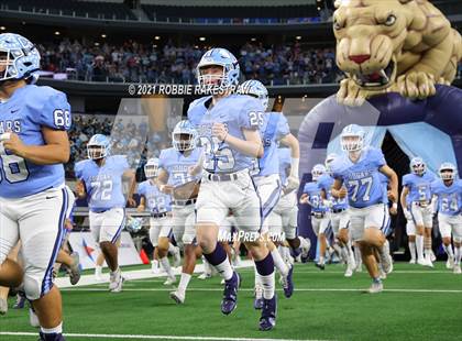 Thumbnail 2 in China Spring vs. Gilmer (UIL Football 4A D2 Finals) photogallery.