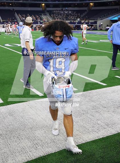 Thumbnail 2 in China Spring vs. Gilmer (UIL Football 4A D2 Finals) photogallery.