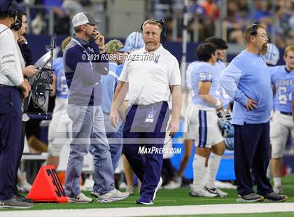 Thumbnail 3 in China Spring vs. Gilmer (UIL Football 4A D2 Finals) photogallery.