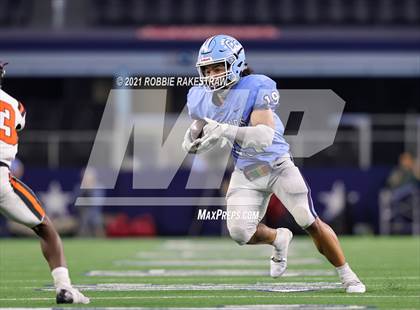 Thumbnail 2 in China Spring vs. Gilmer (UIL Football 4A D2 Finals) photogallery.