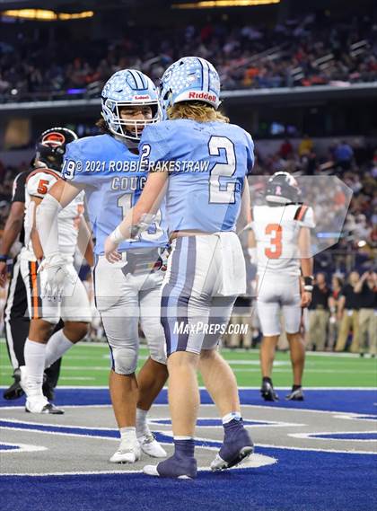 Thumbnail 3 in China Spring vs. Gilmer (UIL Football 4A D2 Finals) photogallery.