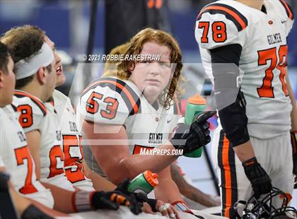 Thumbnail 2 in China Spring vs. Gilmer (UIL Football 4A D2 Finals) photogallery.