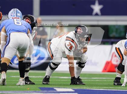 Thumbnail 1 in China Spring vs. Gilmer (UIL Football 4A D2 Finals) photogallery.