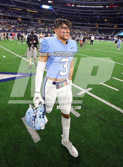 Thumbnail 1 in China Spring vs. Gilmer (UIL Football 4A D2 Finals) photogallery.