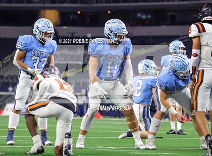 Thumbnail 1 in China Spring vs. Gilmer (UIL Football 4A D2 Finals) photogallery.