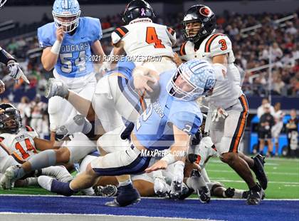 Thumbnail 1 in China Spring vs. Gilmer (UIL Football 4A D2 Finals) photogallery.