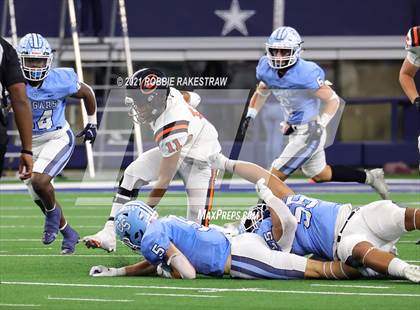 Thumbnail 3 in China Spring vs. Gilmer (UIL Football 4A D2 Finals) photogallery.