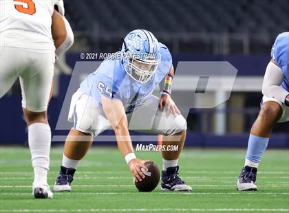 Thumbnail 3 in China Spring vs. Gilmer (UIL Football 4A D2 Finals) photogallery.