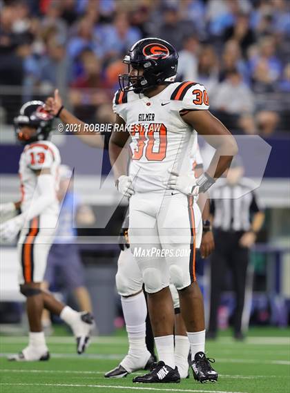 Thumbnail 1 in China Spring vs. Gilmer (UIL Football 4A D2 Finals) photogallery.