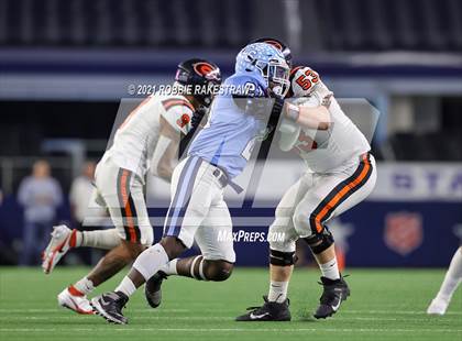 Thumbnail 3 in China Spring vs. Gilmer (UIL Football 4A D2 Finals) photogallery.