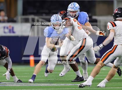 Thumbnail 1 in China Spring vs. Gilmer (UIL Football 4A D2 Finals) photogallery.